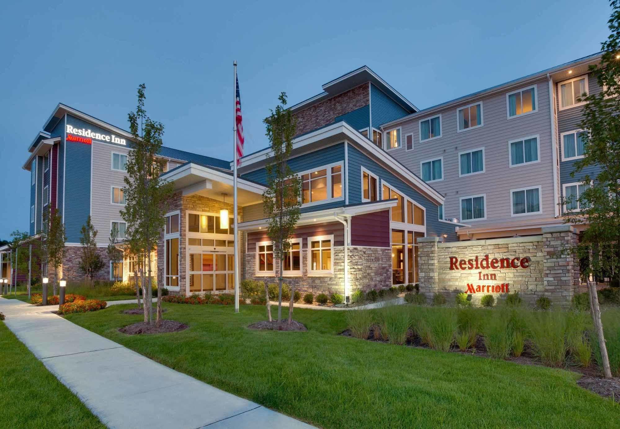 Hotel By Marriott 3*